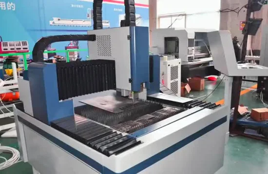 Fast Speed Customized CNC Plate/Sheet Fiber Laser Cutter/Cutting Machine